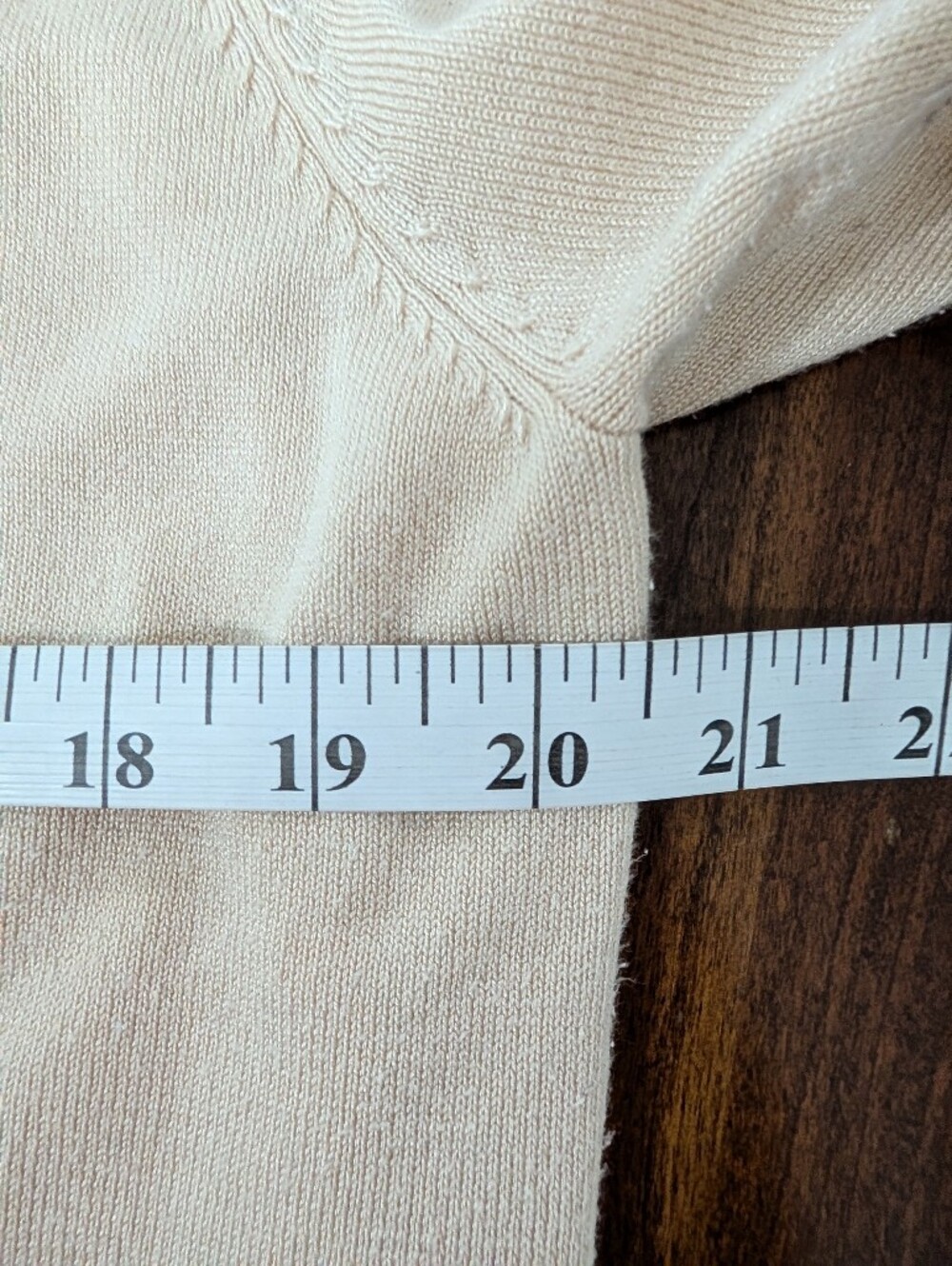 Cream Tan Cardigan Size XL - Picture 5 of 5